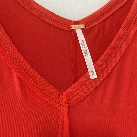 Free People Moonshine Tunic Top Women Size M Red Orange Oversized Stretch Knit - Picture 7 of 16